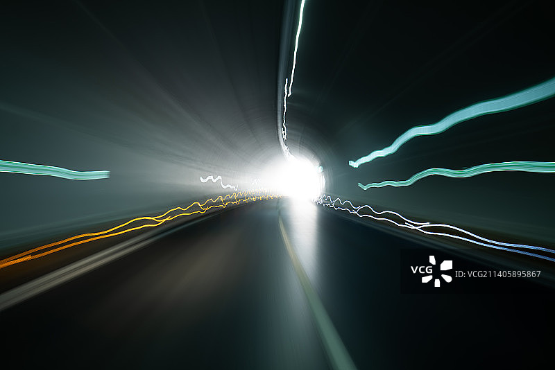 汽车广告背景图-隧道图片素材