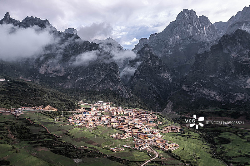 扎尕那村落图片素材