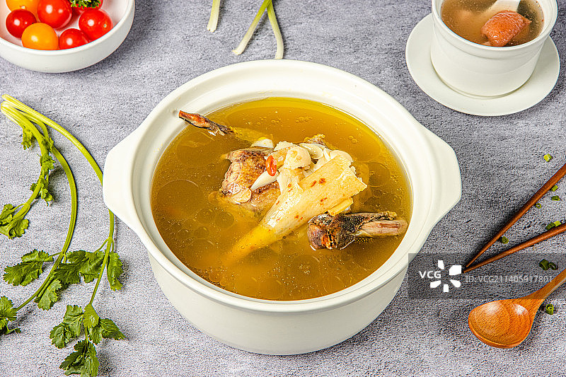 养生鸽子汤图片素材