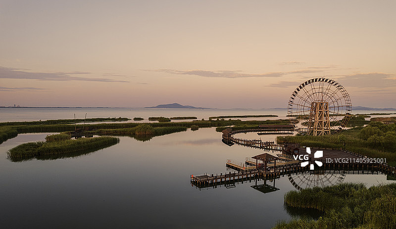 苏州太湖日出图片素材