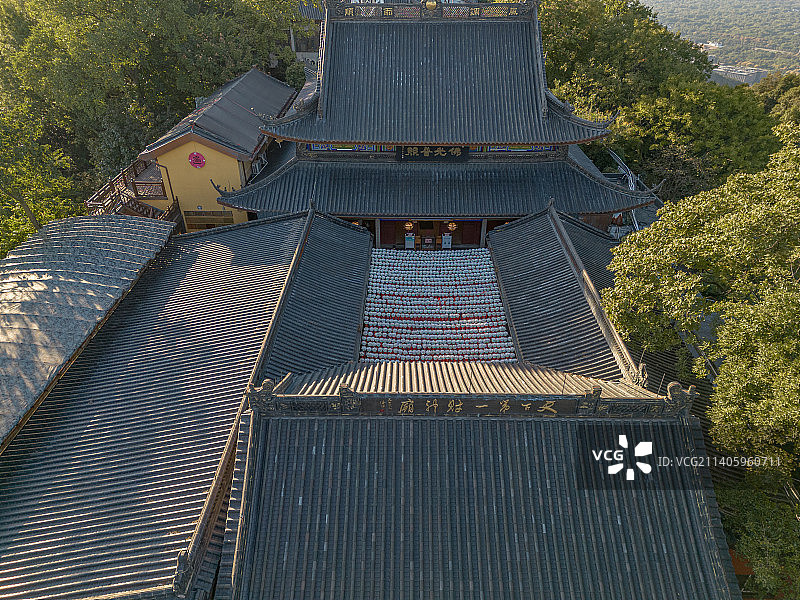 北高峰灵顺寺图片素材