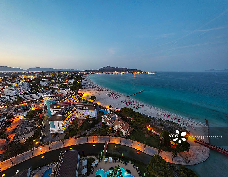 傍晚马略卡岛阿尔库迪亚地区，西班牙巴利阿里群岛图片素材