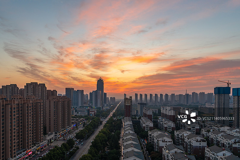 荥阳城市日出图片素材