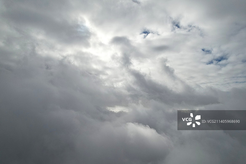 英国云端之上图片素材