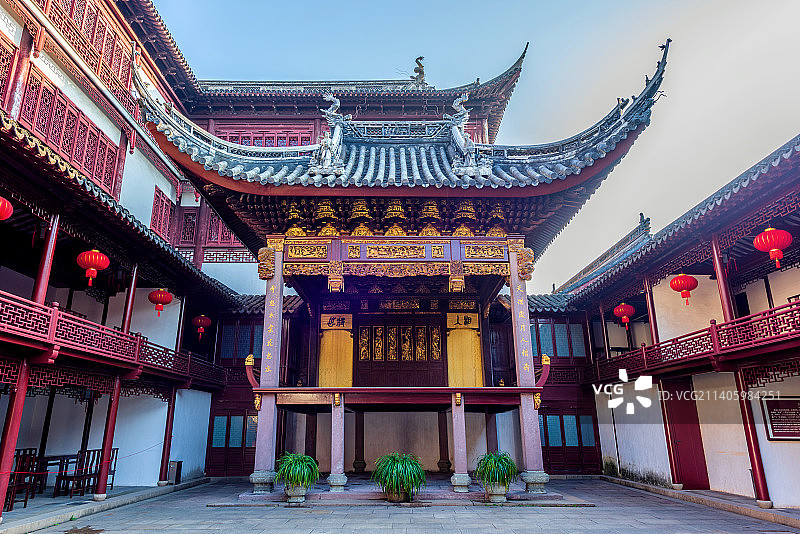 中国上海豫园内园古戏台图片素材