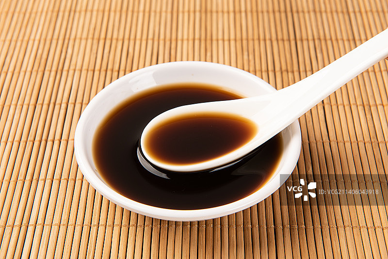 碟子里的老陈醋图片素材