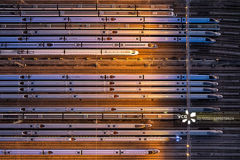 蓄势待发图片素材