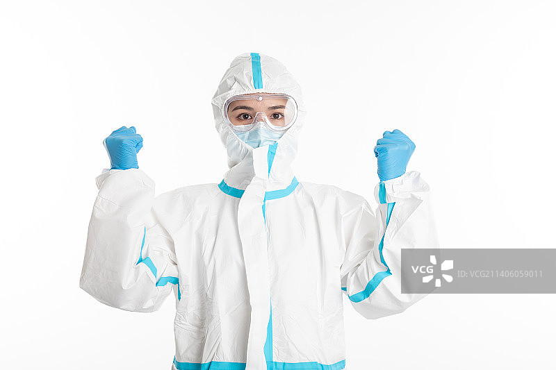 身穿防护服的医疗工作者图片素材