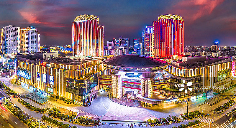 流光溢彩，商贸扬州，俯瞰扬州明月湖商圈图片素材