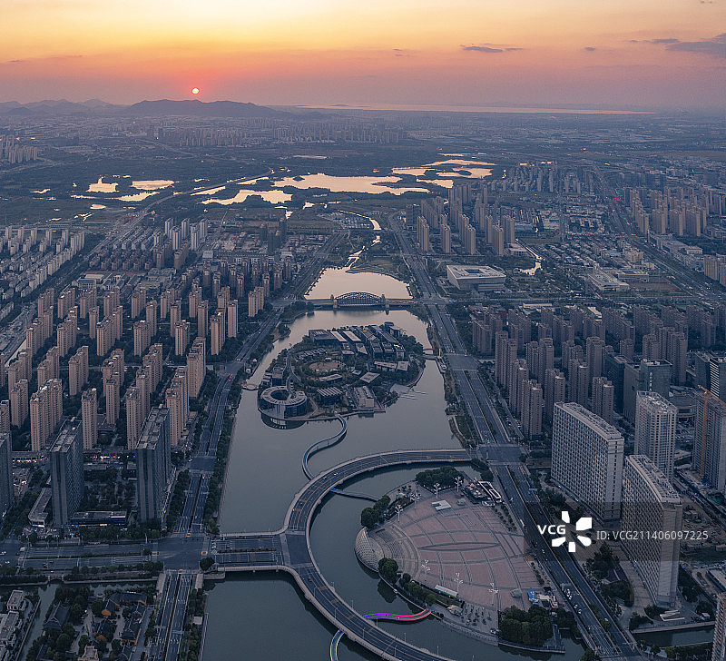 苏州相城活力岛虎丘湿地公园航拍全景图片素材