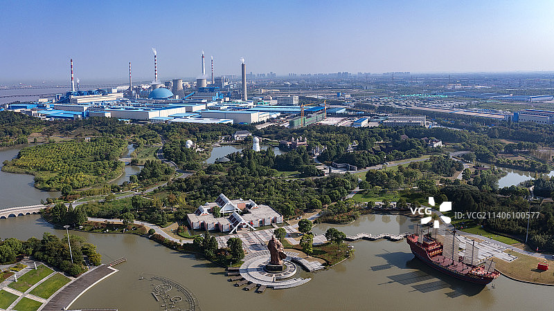 苏州太仓郑和公园及化工厂航拍全景图片素材