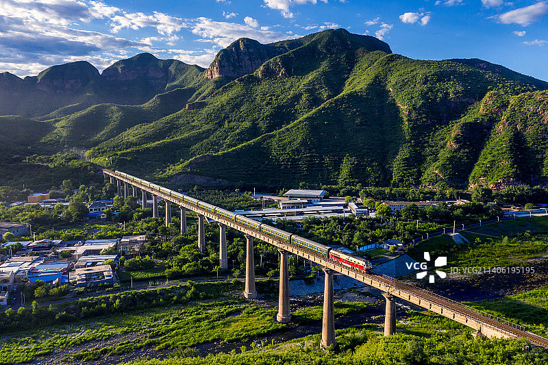 七月还是九月图片素材