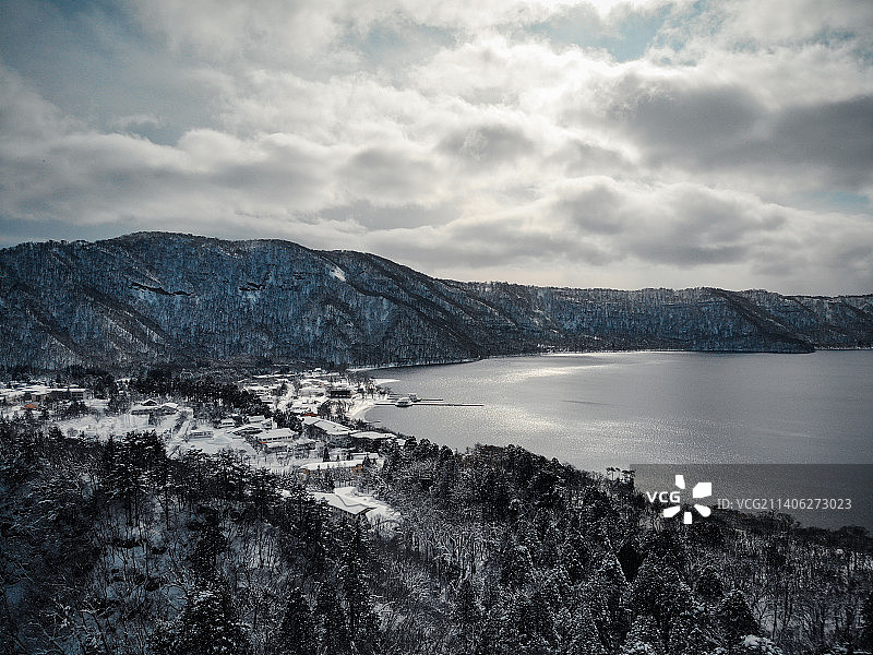 日本青森县十和田湖航拍图片素材