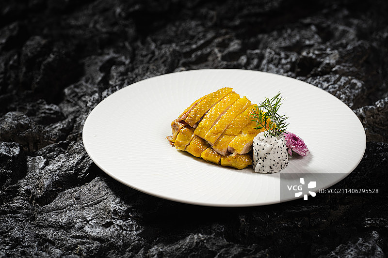 盐焗鸭 九尺板鸭 盐焗鸡 海南鸡 暗调 岩石质感 私房菜 高端川菜 商务宴请图片素材