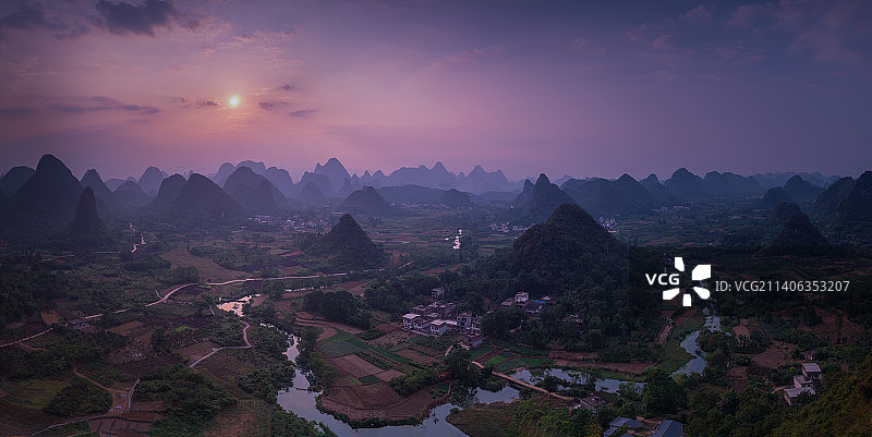 日落五指山（桂林）图片素材