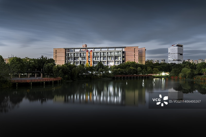 福大图书馆图片素材