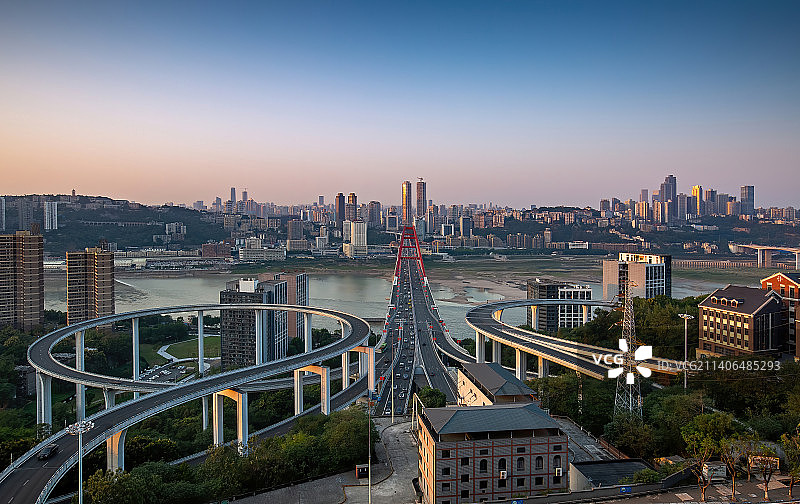 中国重庆苏家坝菜园坝长江大桥全景图片素材