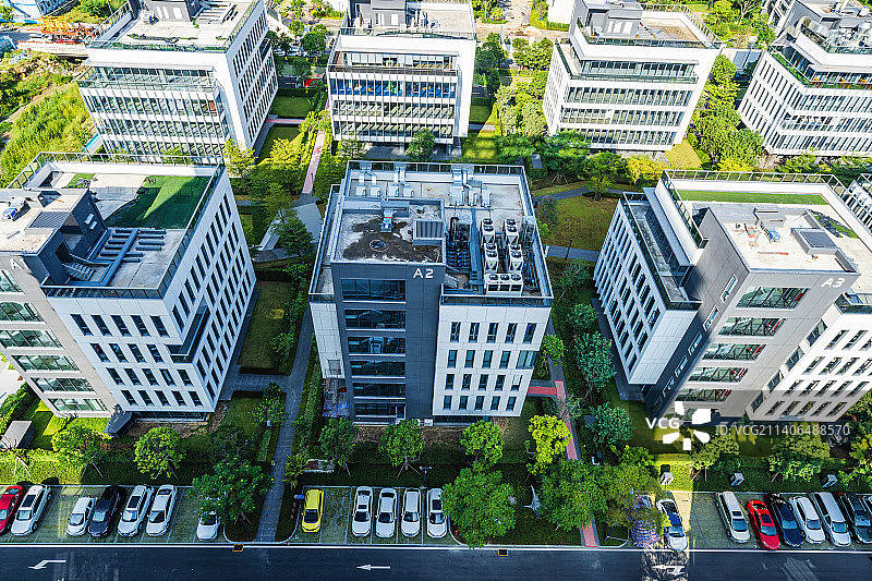 南省三亚市崖州区崖州湾科技城写字楼 园区地面停车场图片素材