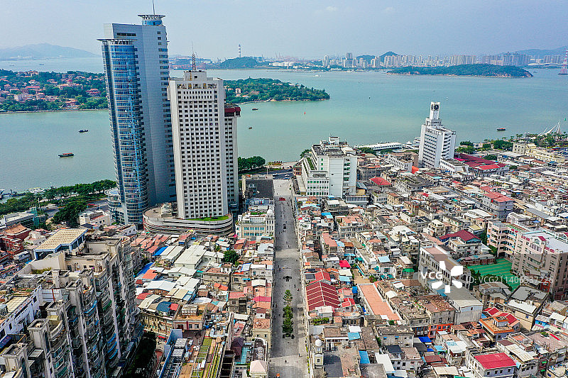 航拍福建厦门中山路步行街 城市商业地标骑楼街图片素材