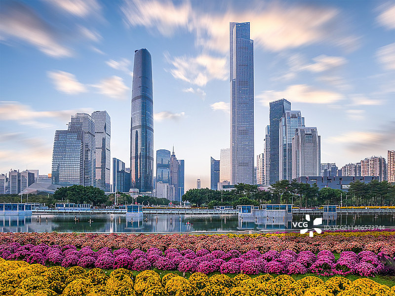 鲜花盛开的花城广州一年四季都美丽花团锦绣珠江新城美如画彰显一线文明城市的美丽国家级商务区生态环境无与图片素材