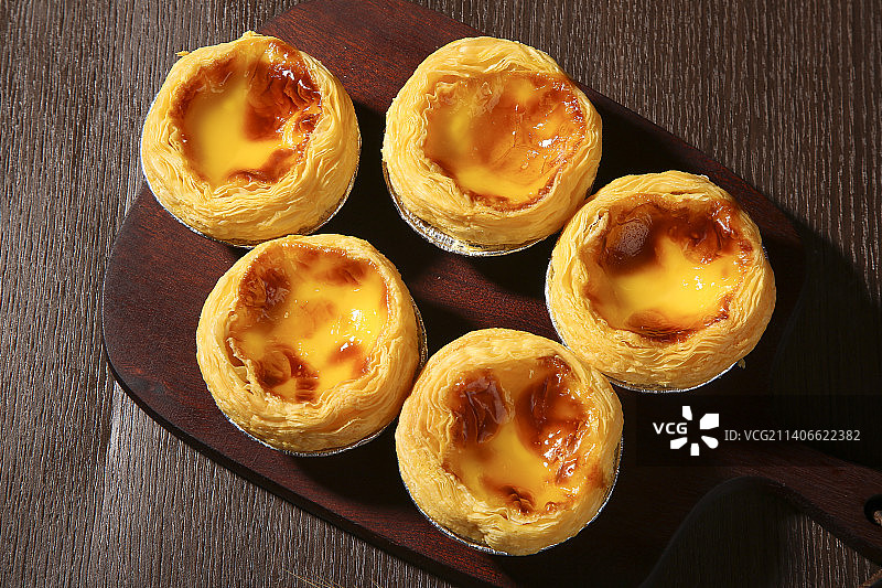 深底上的蛋挞图片素材