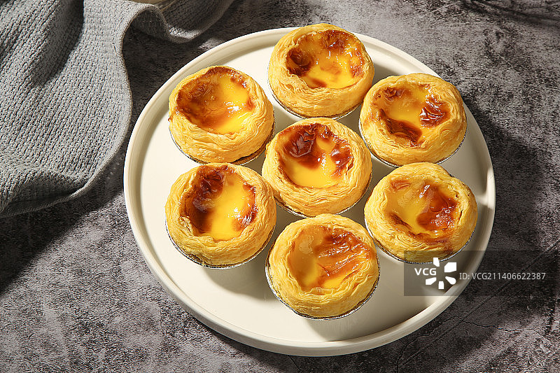 深底上的蛋挞图片素材