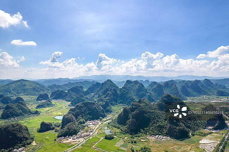 清远英德峰林航拍全景图片素材