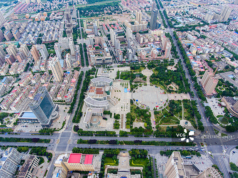 航拍河南省三门峡市灵宝市文化活动中心广场图片素材