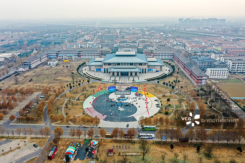 航拍河南焦作温县陈家沟太极拳文化国际交流中心 八卦图广场图片素材