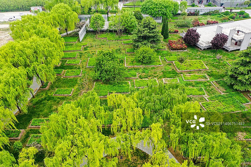 航拍河南新郑郑国车马坑景区 郑王陵博物馆图片素材