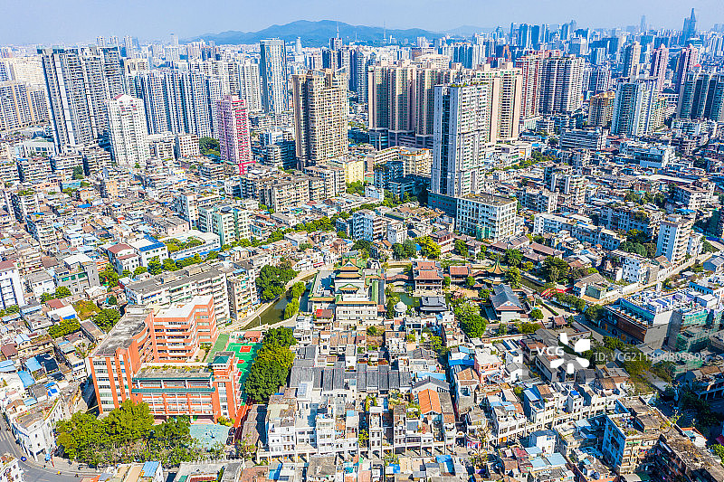 航拍广东广州西关永庆坊旅游区 广州市荔湾区恩宁路历史街区 广州西关旧城区 荔枝湾涌图片素材