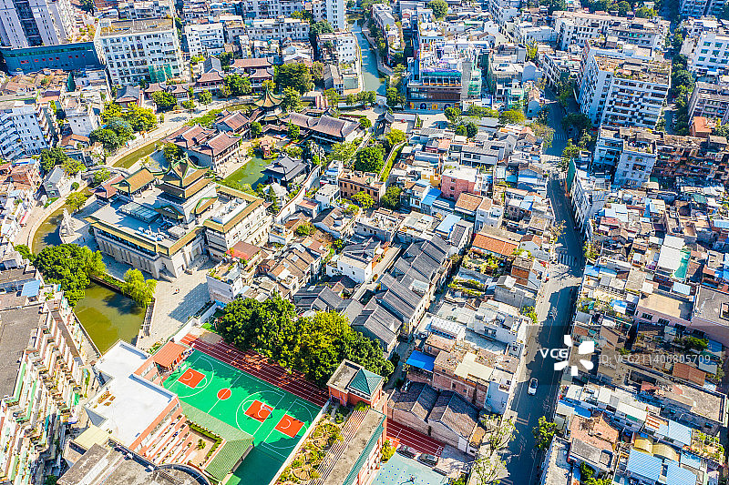 航拍广东广州西关永庆坊旅游区 广州市荔湾区恩宁路历史街区 广州西关旧城区 荔枝湾涌图片素材