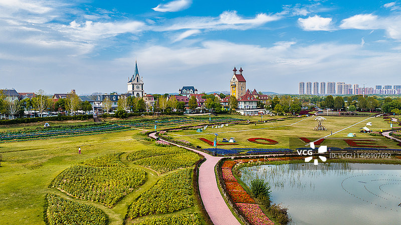 武汉花博汇中心广场航拍图片素材