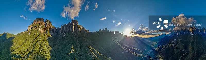 大瑶山主峰-圣堂山风光写真图片素材