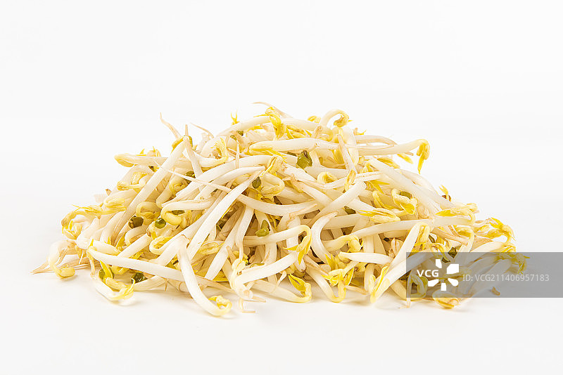 白色背景上的绿豆芽图片素材
