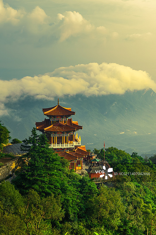 洛阳白云山图片素材