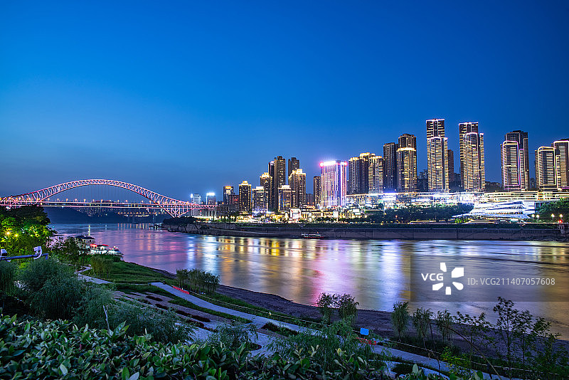 中国重庆南岸区滨江夜景风光图片素材
