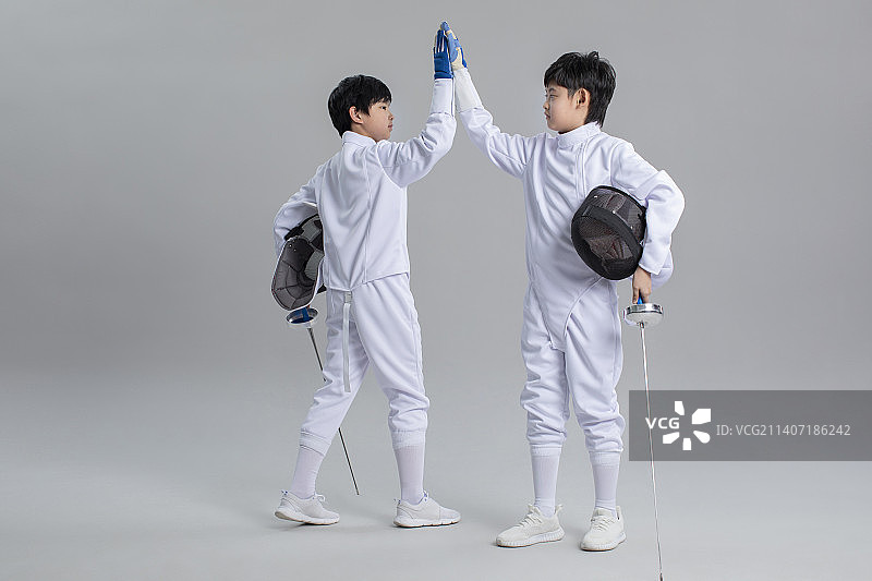 可爱的小击剑手图片素材