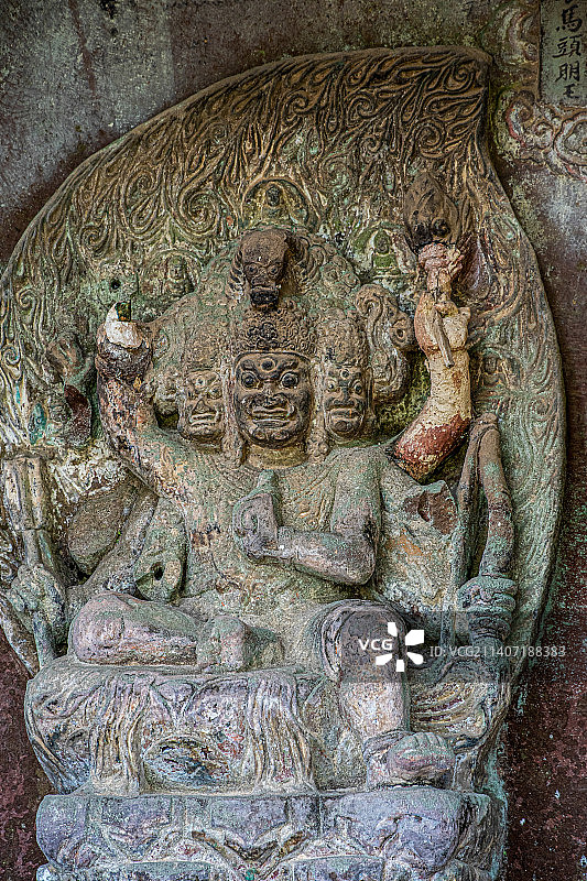 云南大理剑川石宝山著名遗迹全国重点文物保护单位石钟山石窟佛教造像特写图片素材