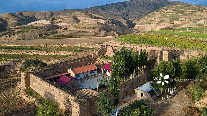 宁夏固原黄土高原古城遗址图片素材