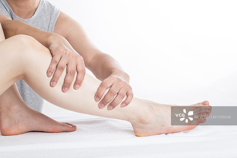 腿部按摩图片素材