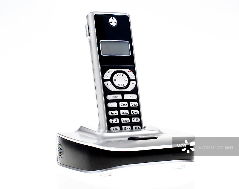 波兰白色背景下的电话特写图片素材