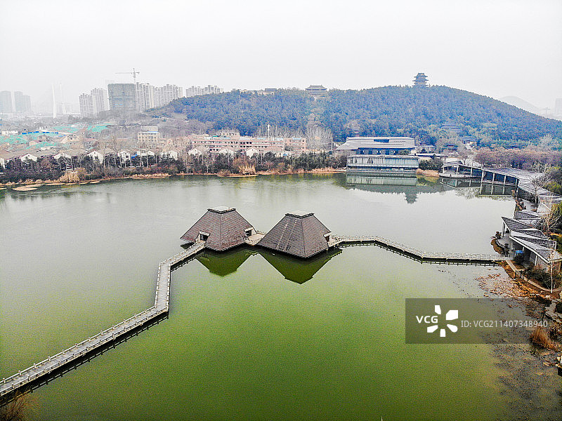 航拍江苏徐州汉文化景区水下兵马俑博物馆外景图片素材