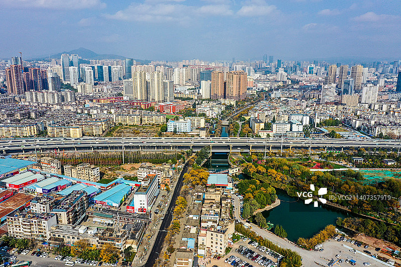 航拍云南昆明滇池草海 昆明五家堆湿地公园 昆明大观公园图片素材