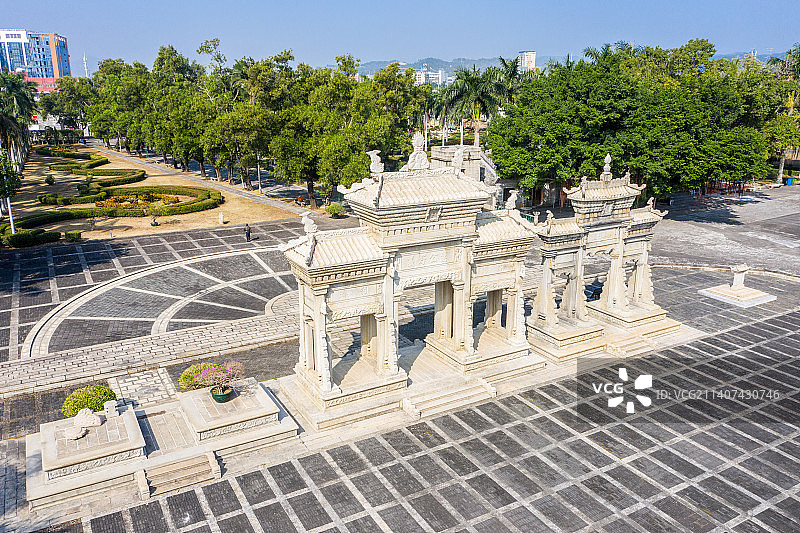 航拍广东珠海梅溪牌坊旅游区 珠海梅溪村陈芳故居图片素材