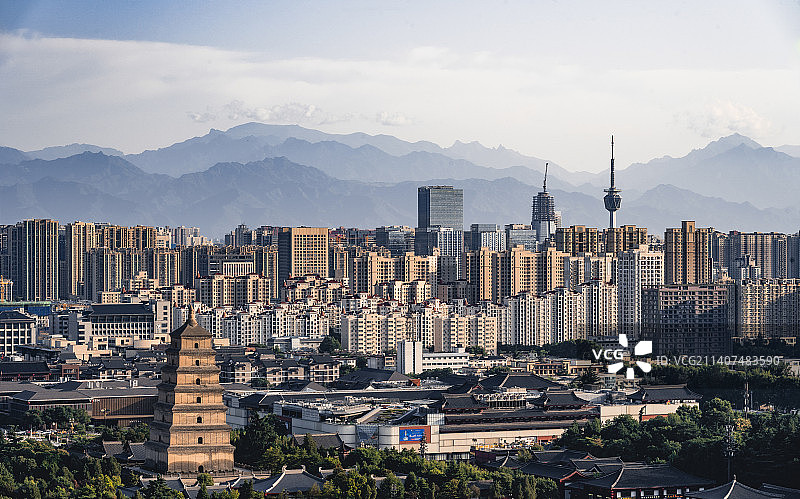 西安大雁塔-雁塔区-电视塔-秦岭城市风貌图片素材