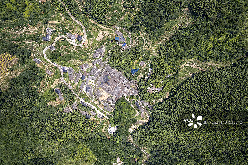 松阳三都乡松庄村航拍图片素材