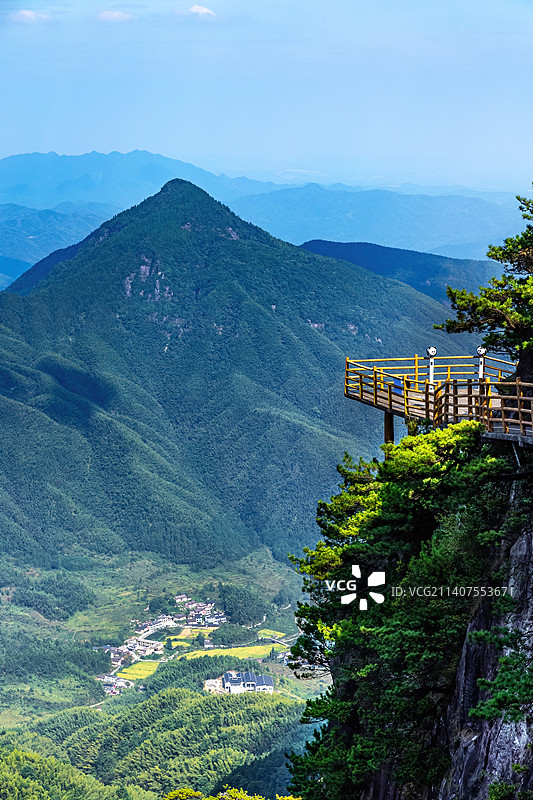江西明月山青云栈道图片素材