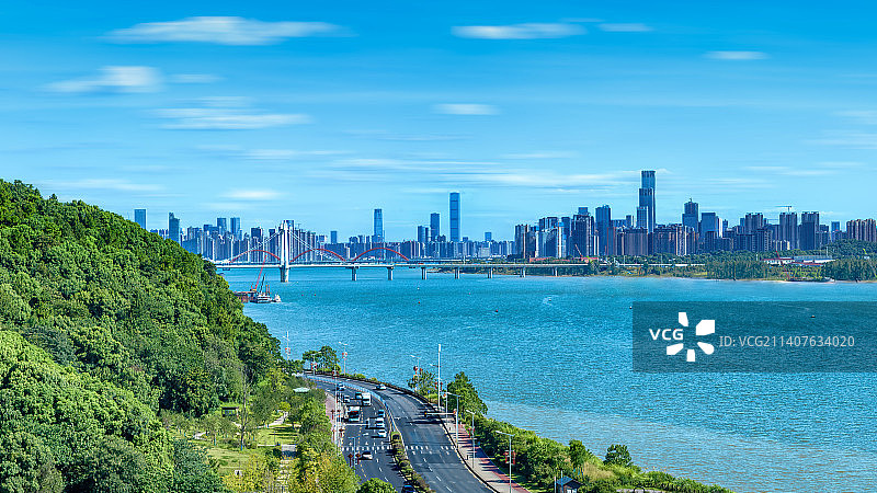 长沙湘江与城市天际线图片素材