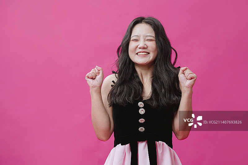 可爱的胖女孩图片素材